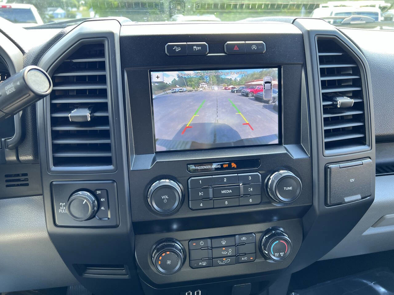 Used 2019 Ford F150 XL w/ Equipment Group 101A Mid image 17