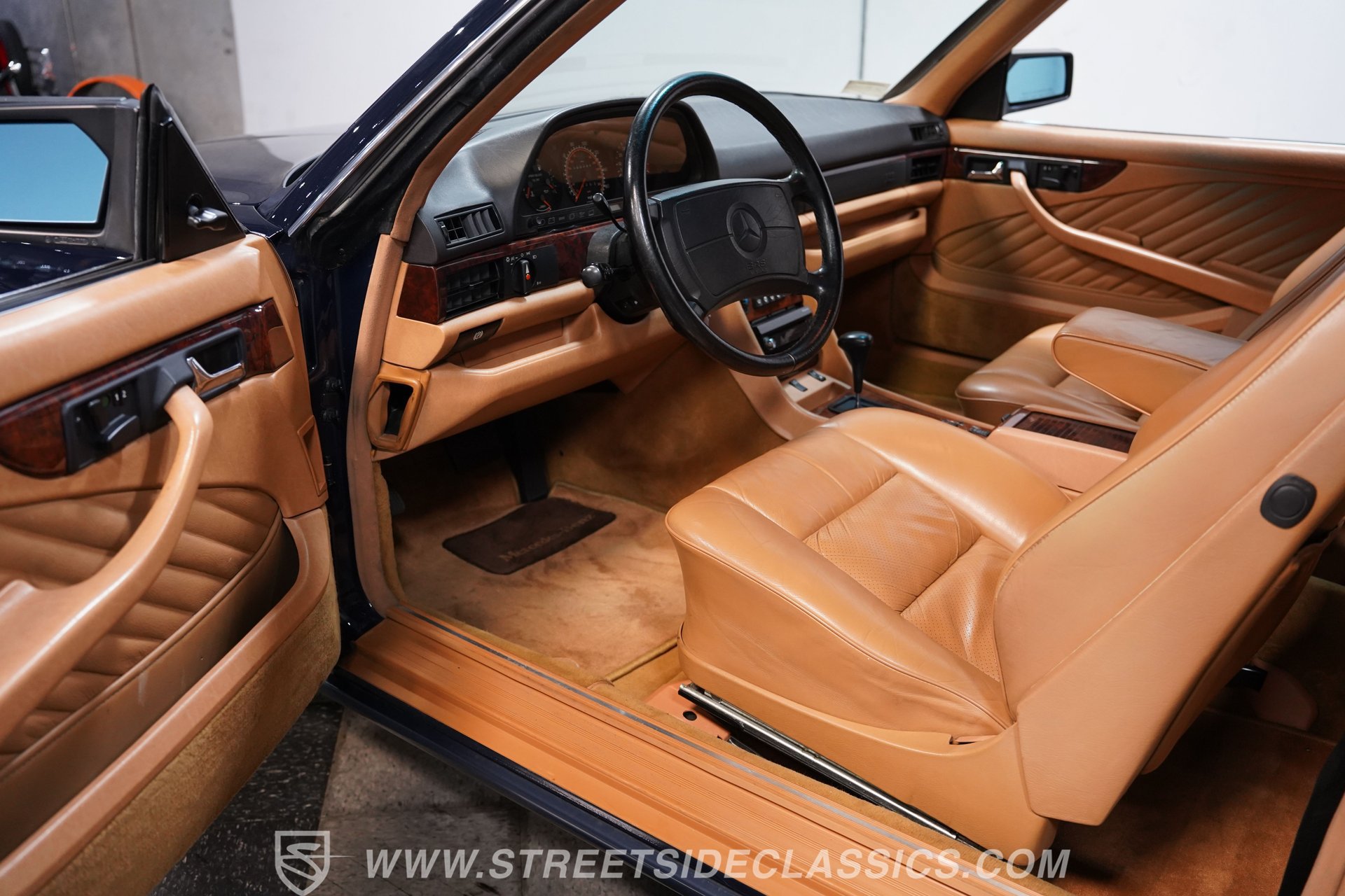Used 1991 Mercedes-Benz 560 SEC image 4