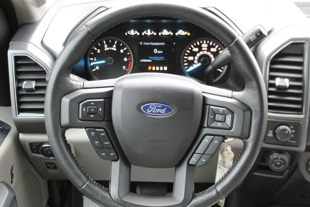 Used 2018 Ford F150 XLT w/ Equipment Group 302A Luxury AWD/4WD image 15
