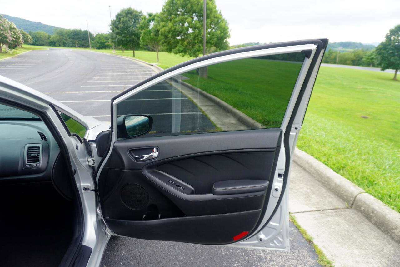 Used 2014 Kia Forte EX image 20