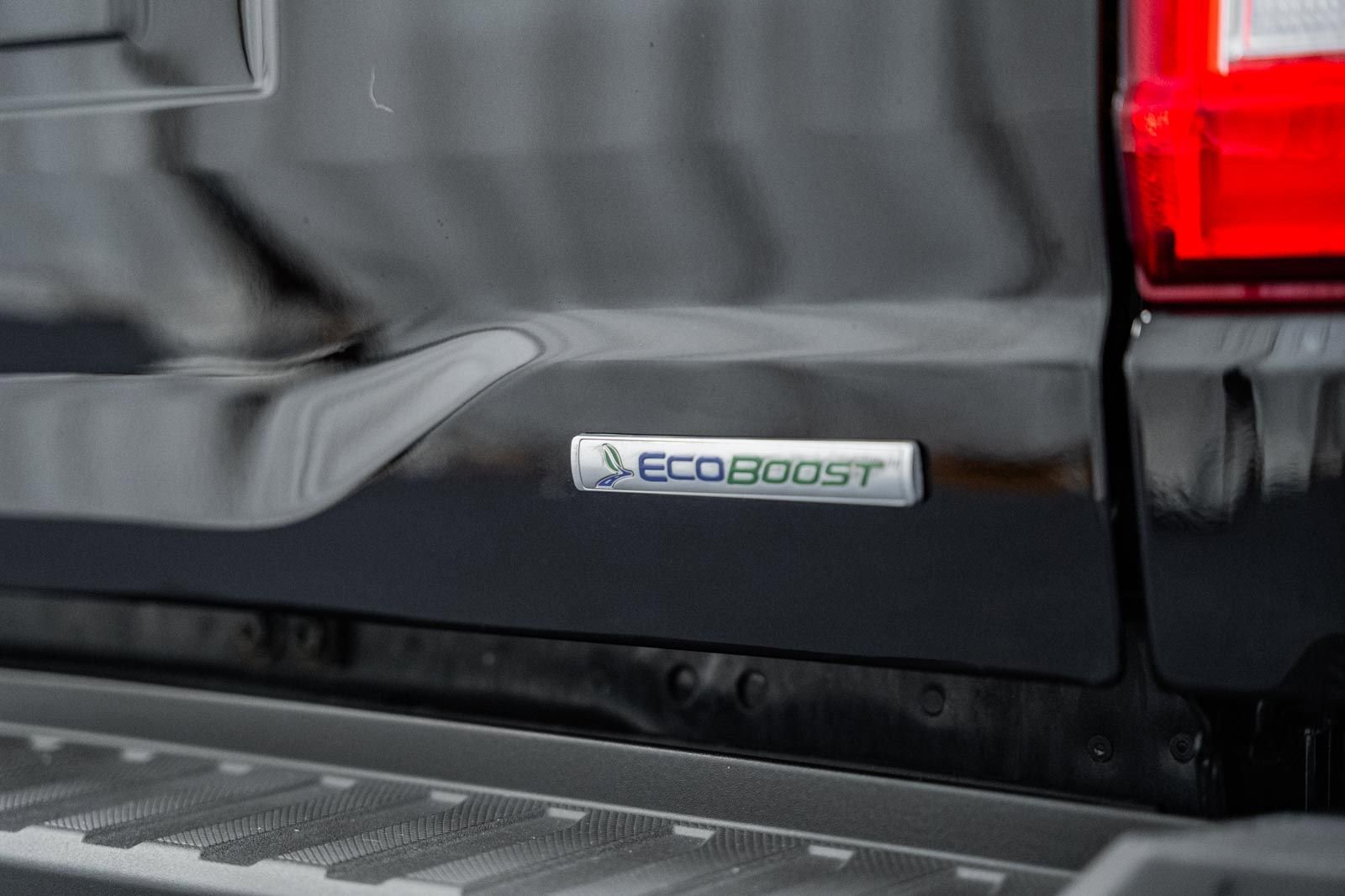 Certified 2021 Ford F150 Lariat w/ Equipment Group 502A High image 23