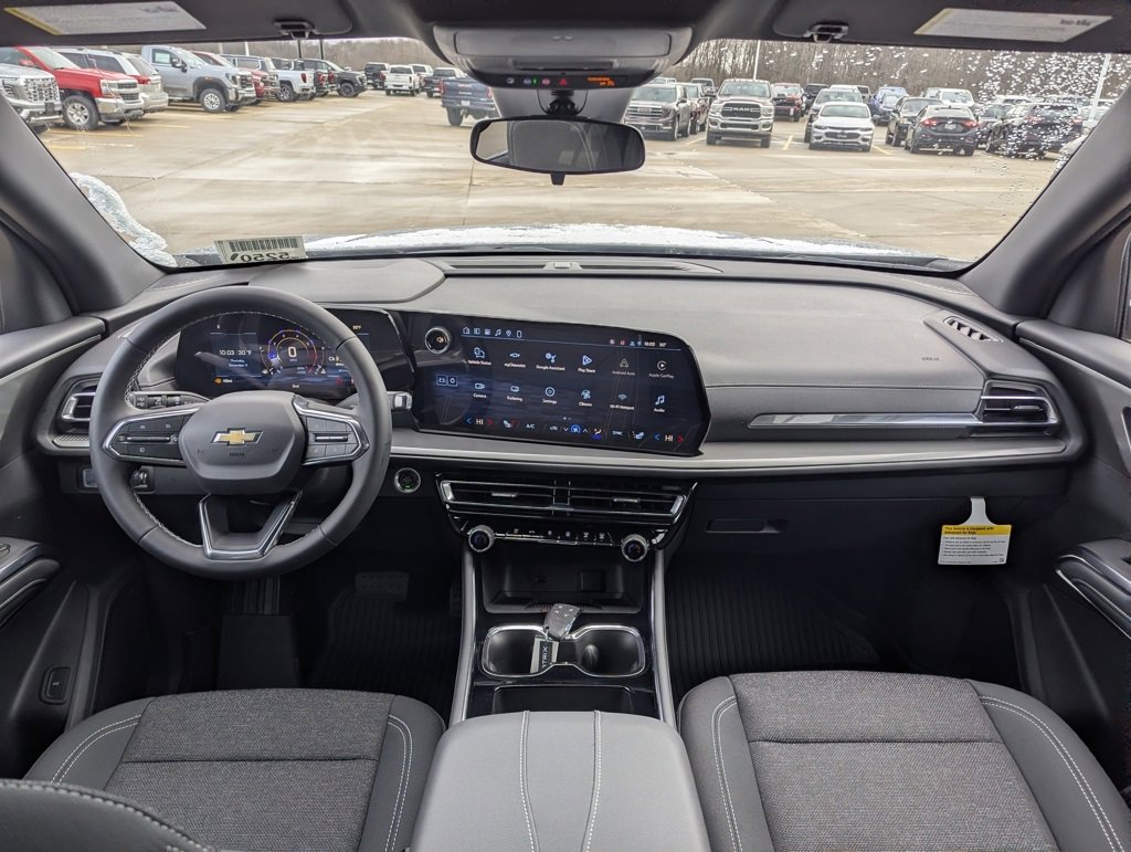 New 2026 Chevrolet Traverse LT w/ LPO, Floor Liner Package image 17