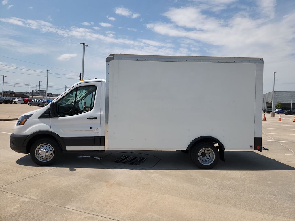 Used 2023 Ford Transit 350 DRW RWD image 8