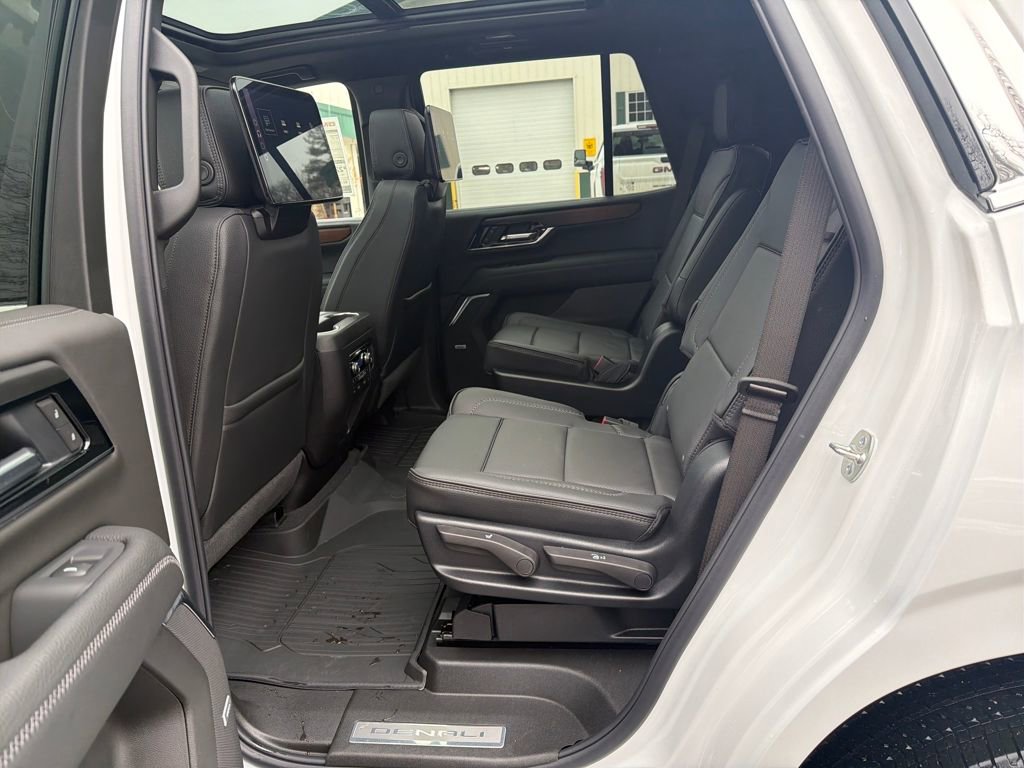 New 2026 GMC Yukon Denali w/ Denali Reserve Package image 27
