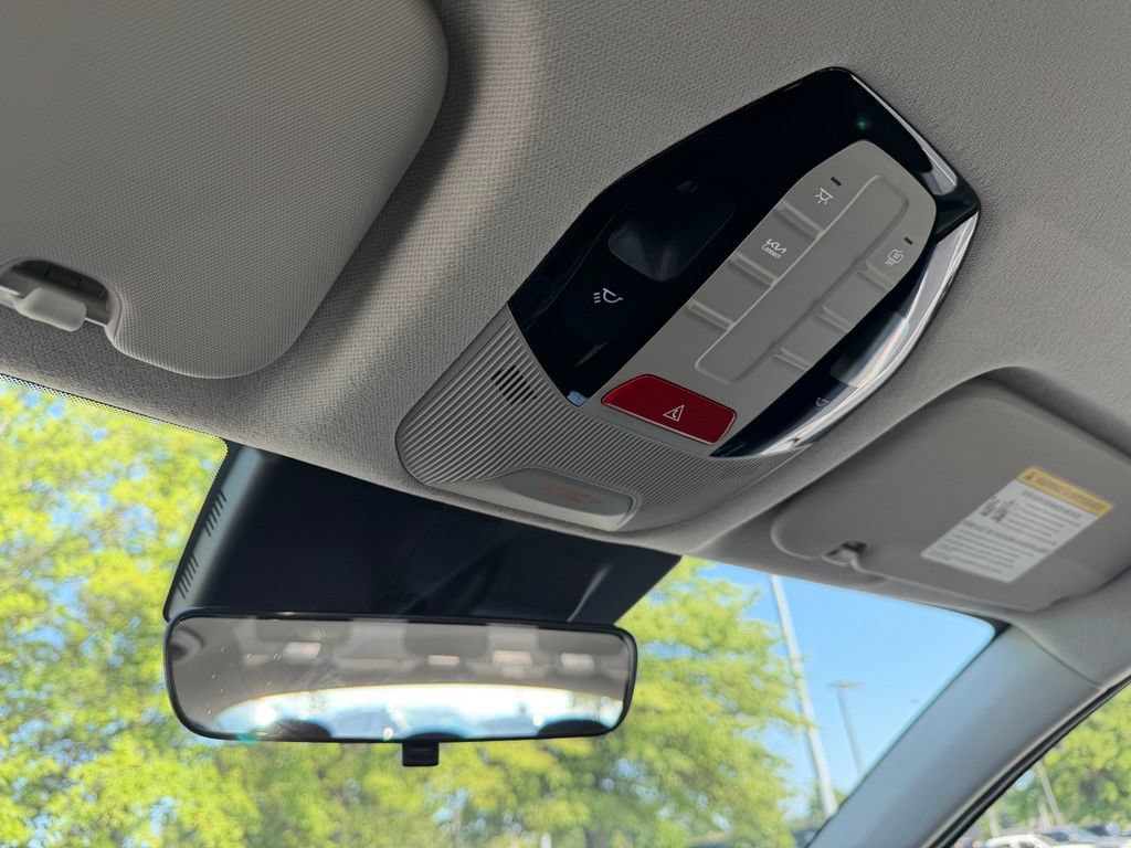 New 2026 Kia K4 FWD image 25
