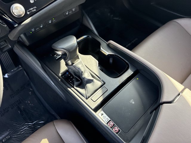 Certified 2024 Lexus ES 350 w/ Premium Package FWD image 21