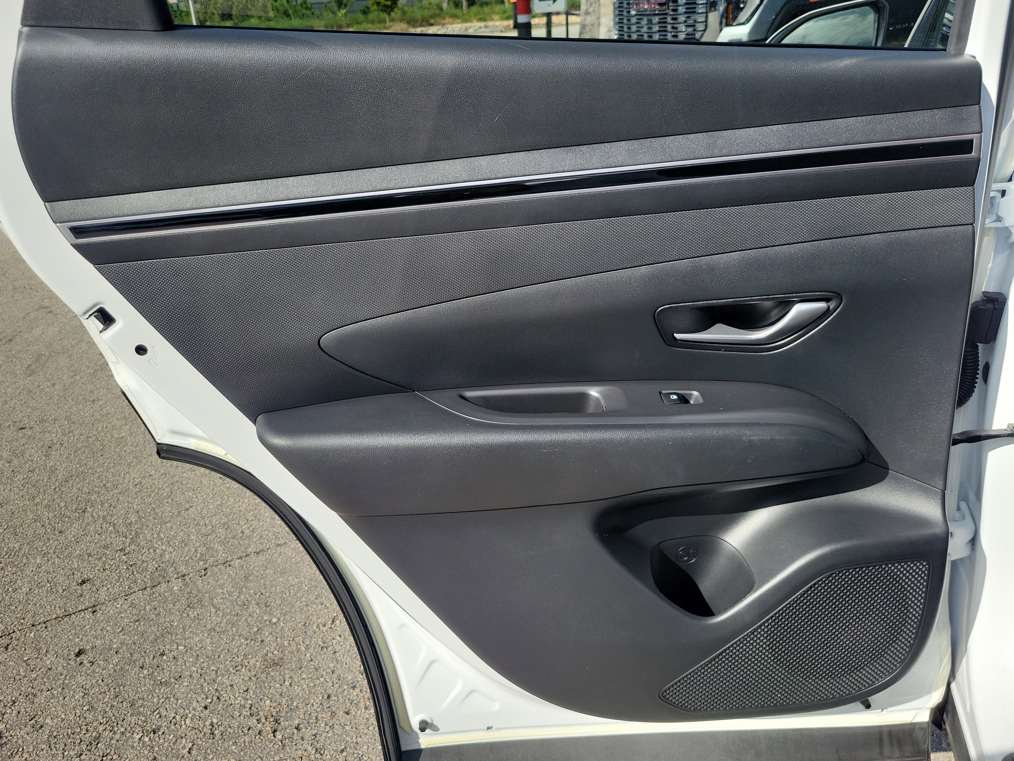 Used 2022 Hyundai Tucson SEL w/ Cargo Package image 25