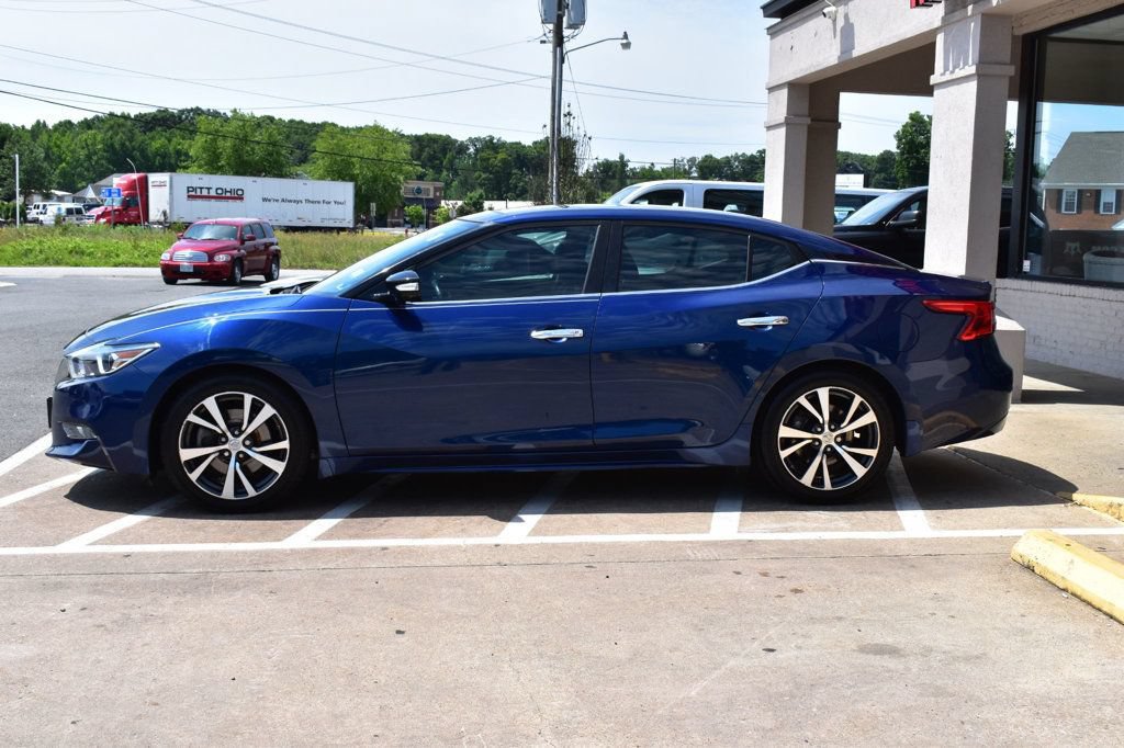 Used 2017 Nissan Maxima FWD image 6