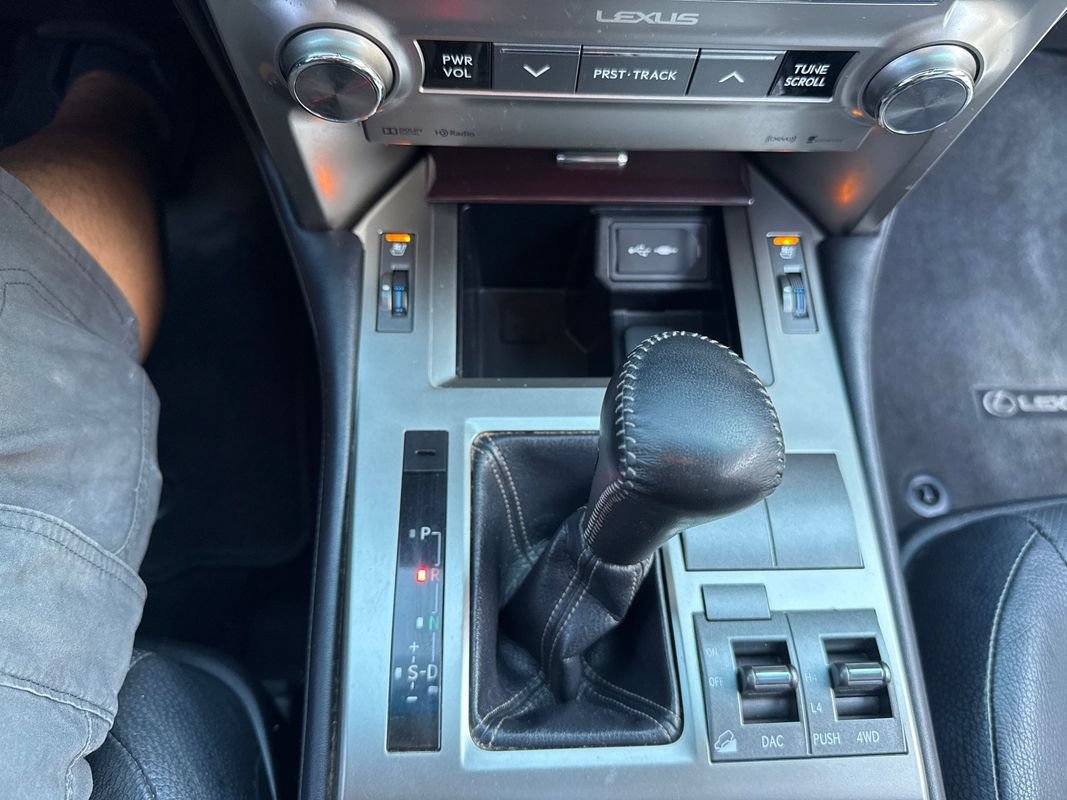 Used 2019 Lexus GX 460 Premium AWD/4WD image 37