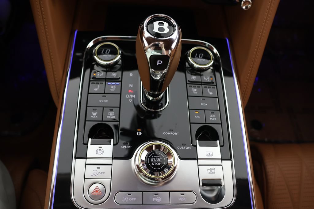 Used 2021 Bentley Flying Spur W12 w/ First Edition Specification AWD/4WD image 16
