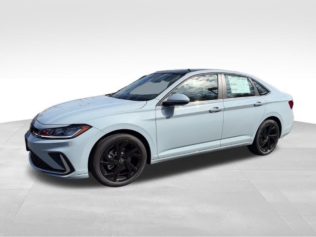 New 2027 Volkswagen Jetta SE FWD image 3