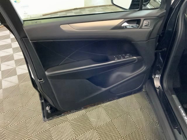 Used 2015 Lincoln MKC AWD w/ Equipment Group 102A Reserve image 23