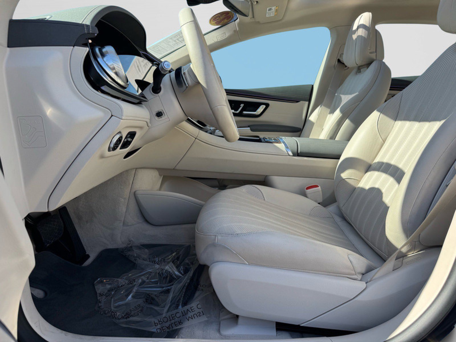 Certified 2023 Mercedes-Benz EQS 580 4MATIC Sedan image 11