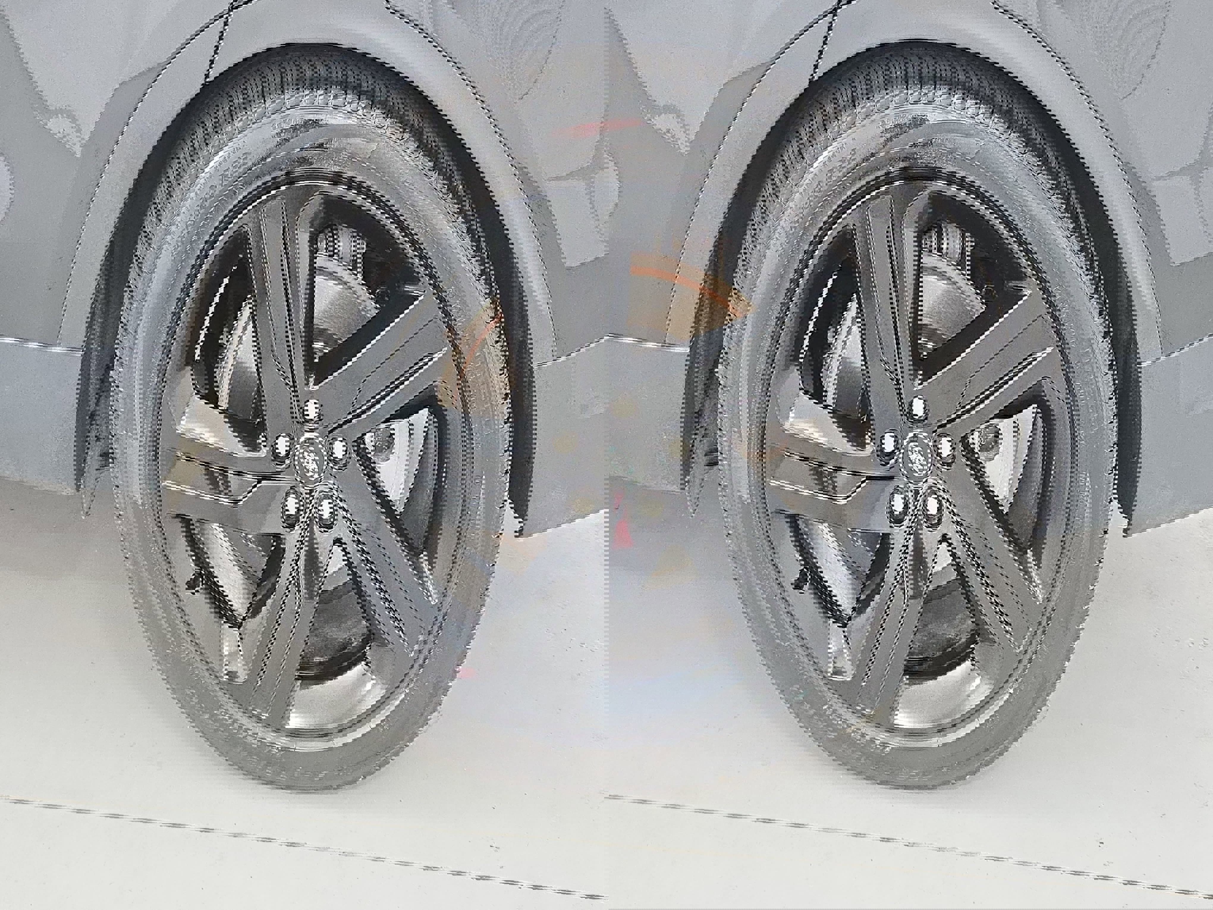 Certified 2025 Land Rover Discovery S image 35