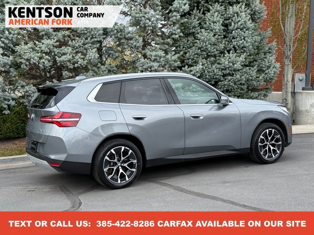 Used 2025 BMW X3 xDrive30i image 10
