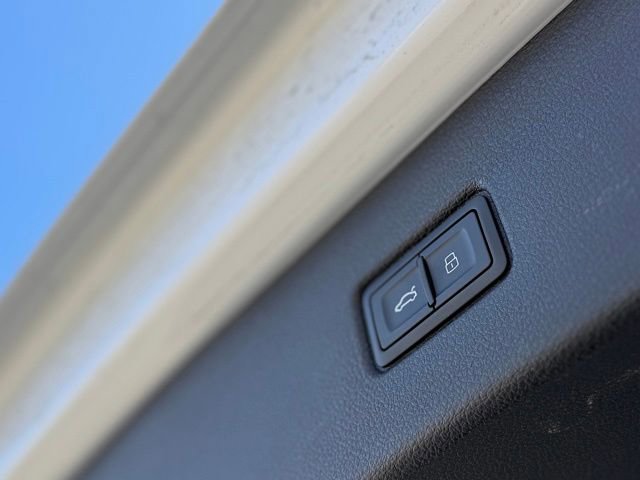 Certified 2025 Audi Q7 3.0T Premium Plus w/ Premium Plus Package image 28