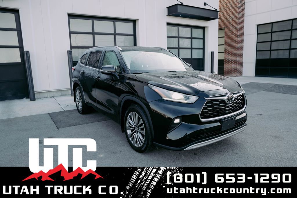 Used 2022 Toyota Highlander Platinum