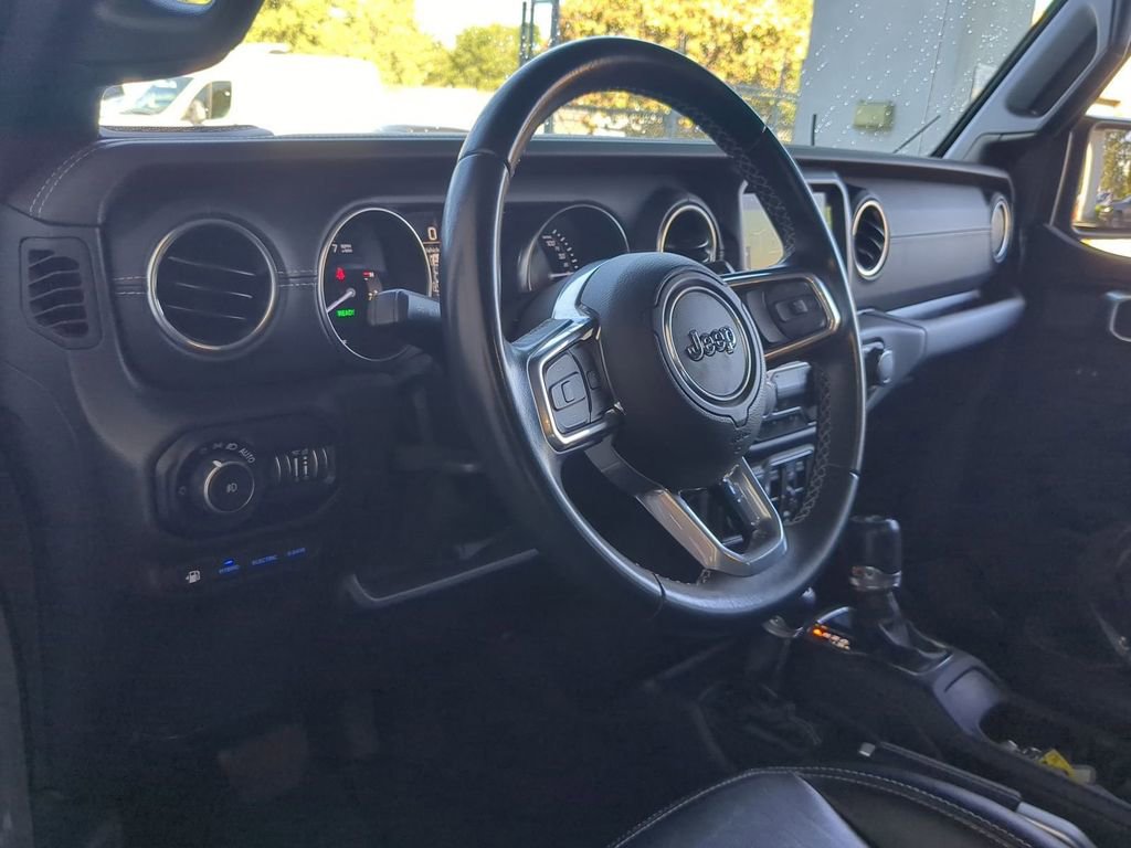 Used 2021 Jeep Wrangler Unlimited Sahara image 19
