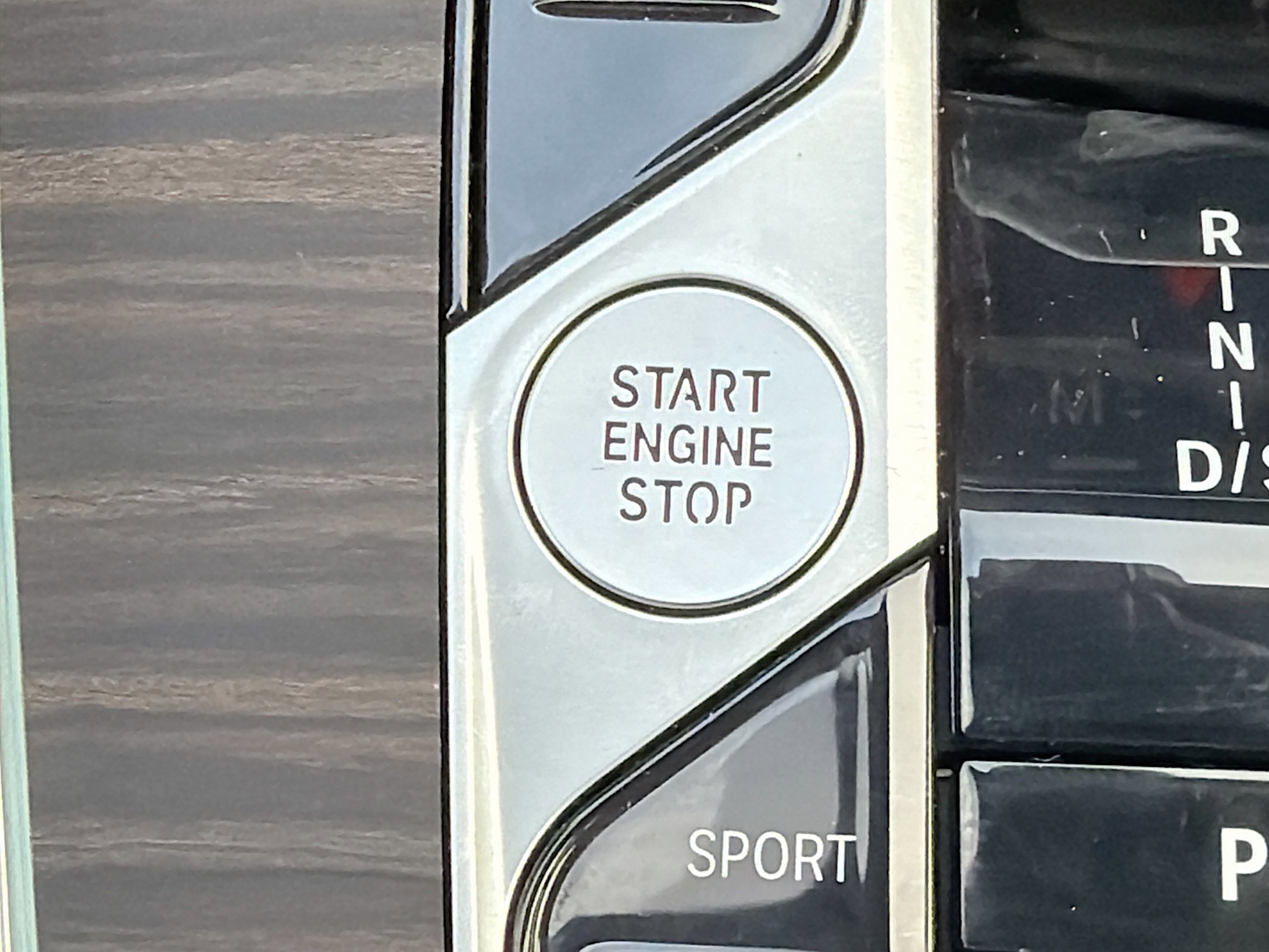 Used 2024 BMW X7 xDrive40i w/ Premium Package AWD/4WD image 39