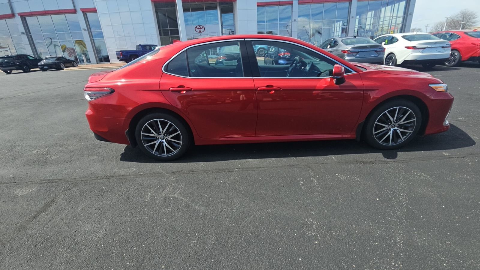 Certified 2023 Toyota Camry XLE w/ Cold Weather Package image 2