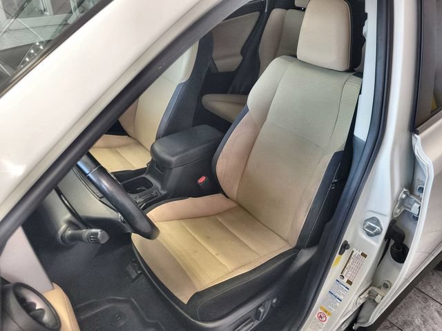 Used 2018 Toyota RAV4 XLE AWD/4WD image 11