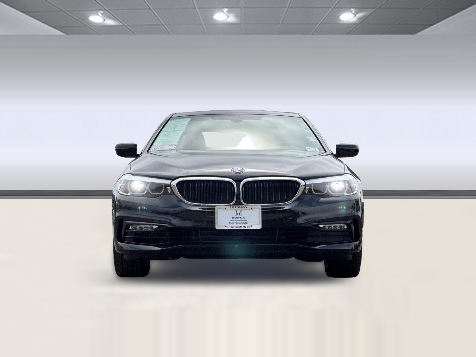 Used 2018 BMW 530e xDrive AWD/4WD image 5