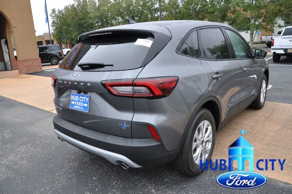 New 2026 Ford Escape Active image 5