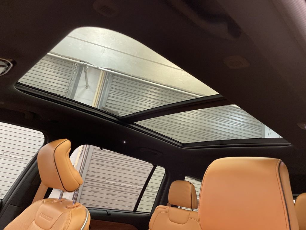 Certified 2022 Jeep Grand Cherokee L Summit w/ Advanced Protech Group IV AWD/4WD image 20