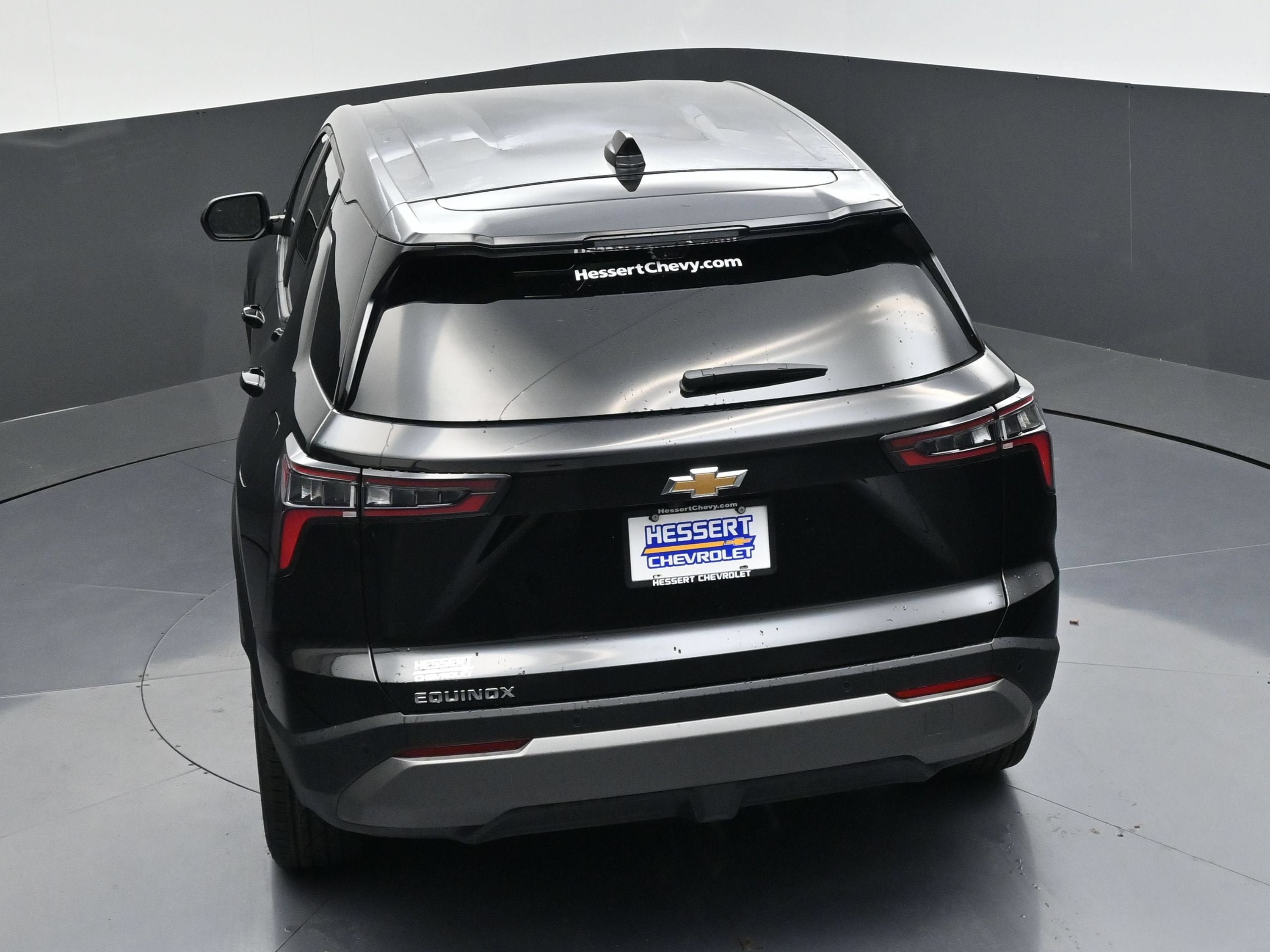 New 2027 Chevrolet Equinox LT w/ Convenience Package II FWD image 51
