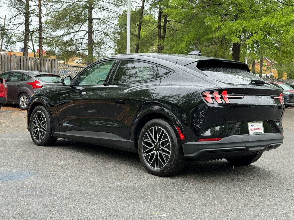 Certified 2025 Ford Mustang Mach-E Premium AWD/4WD image 5