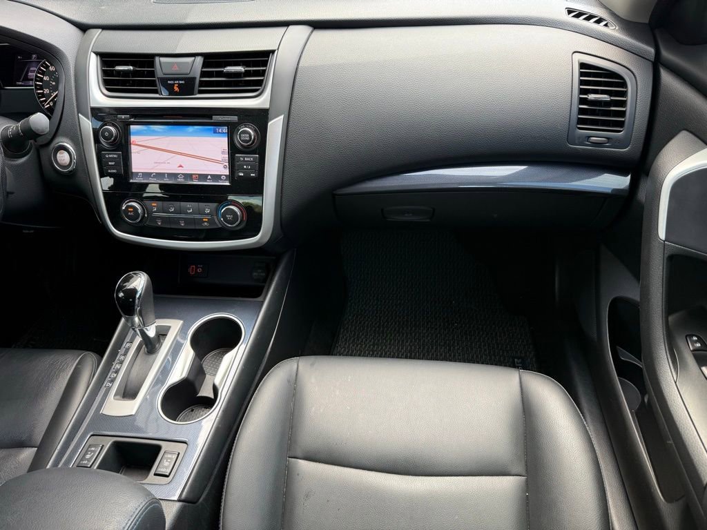 Used 2018 Nissan Altima 2.5 SR w/ SR Special Edition image 12