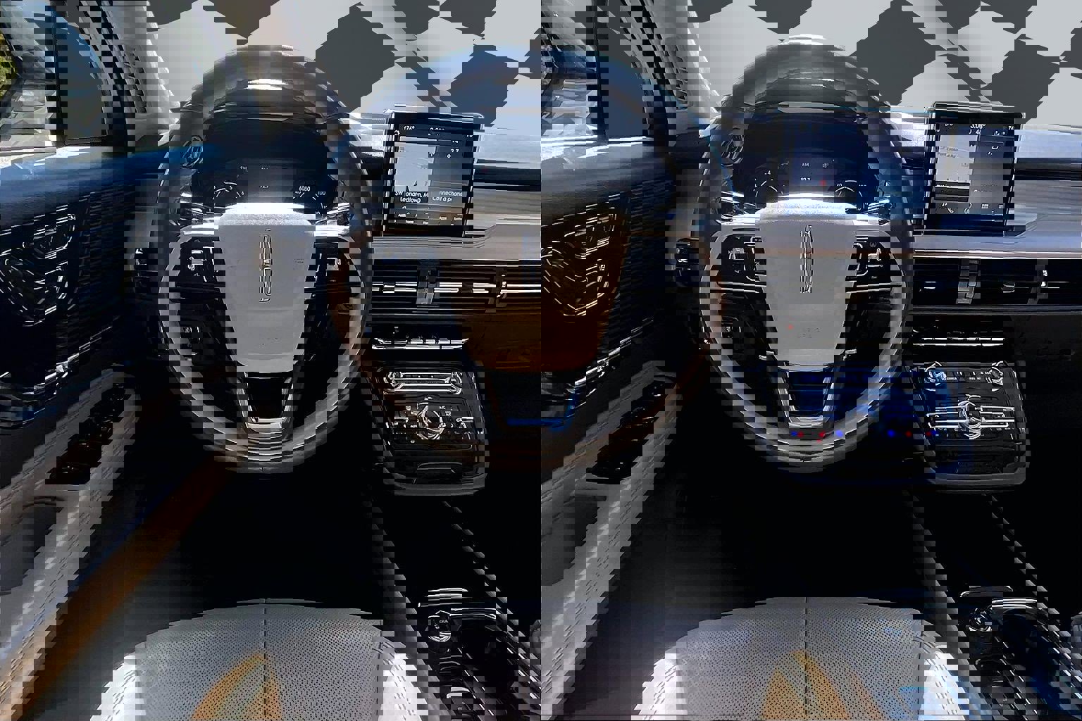 Used 2022 Lincoln Corsair AWD w/ Premium Package image 5