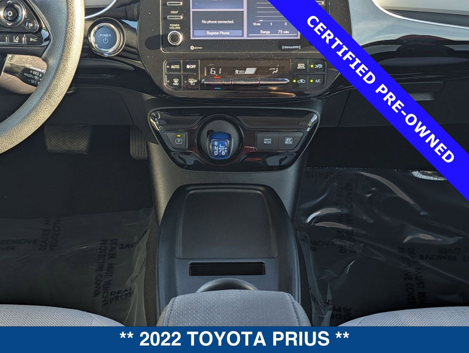 Used 2022 Toyota Prius LE image 18