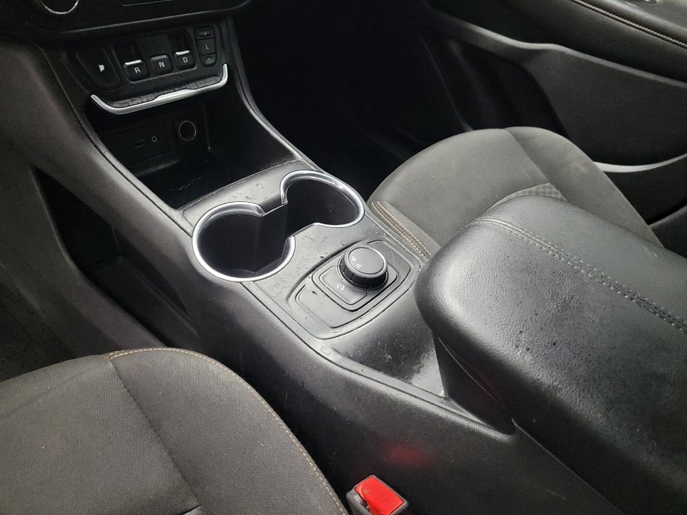 Used 2019 GMC Terrain SLE image 26
