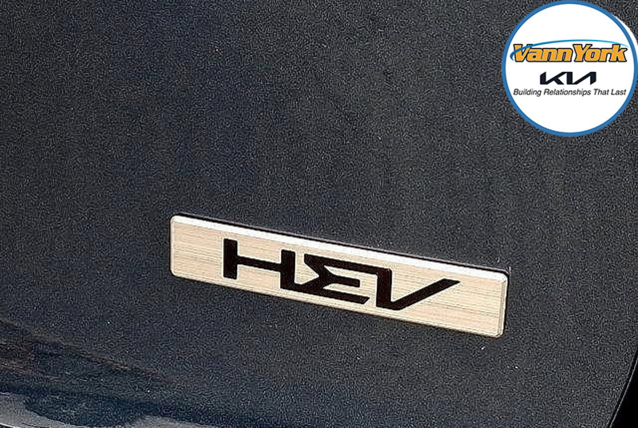 New 2025 Kia Niro EX image 5