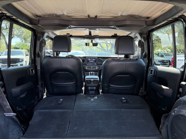 Used 2021 Jeep Wrangler Unlimited Sahara AWD/4WD image 22