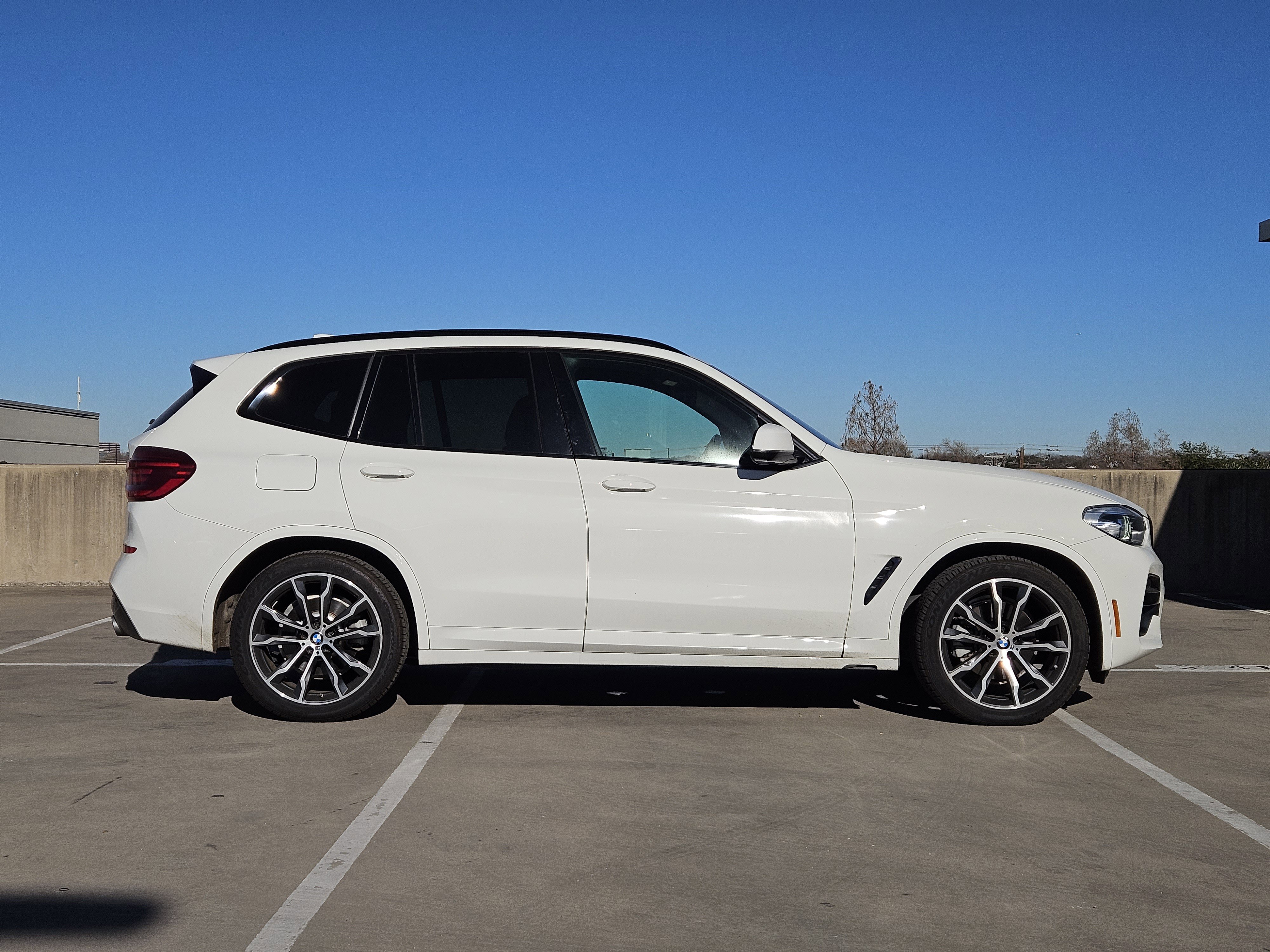 Used 2020 BMW X3 xDrive30i w/ M Sport Package 2 image 9