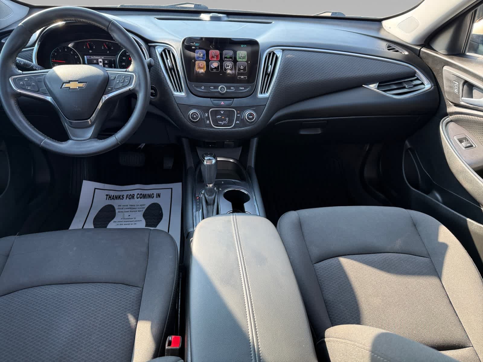 Used 2018 Chevrolet Malibu LT FWD image 18