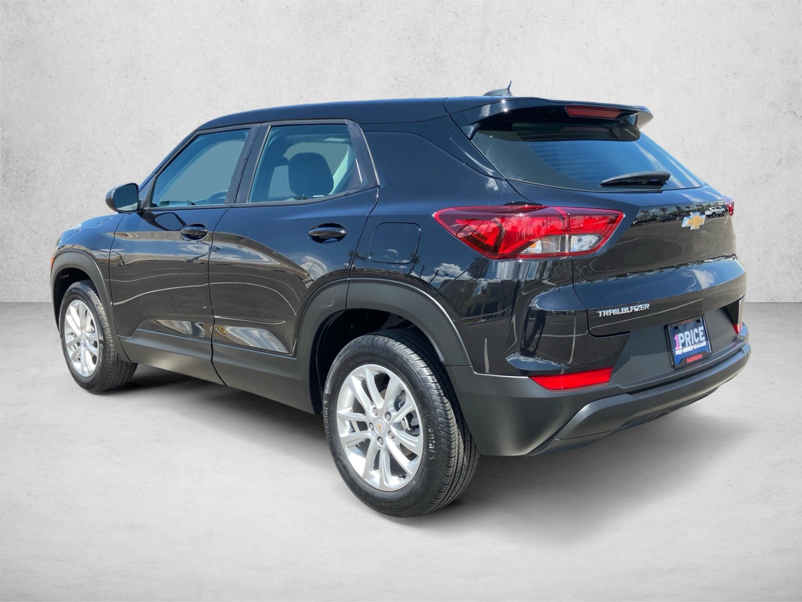 Used 2024 Chevrolet TrailBlazer LS FWD image 7