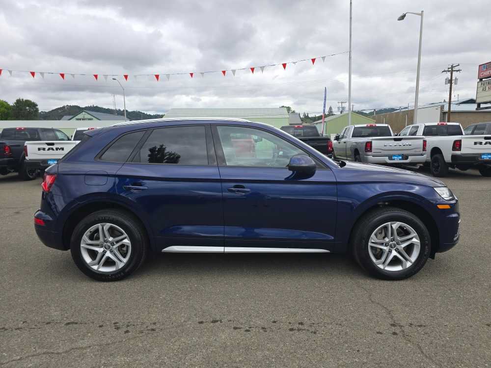 Used 2018 Audi Q5 2.0T Premium w/ Convenience Package AWD/4WD image 6