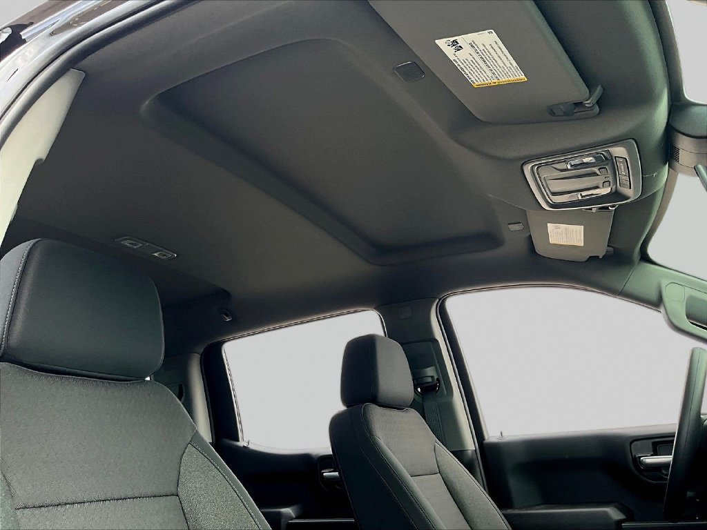 New 2026 Chevrolet Silverado 1500 Custom w/ LPO, Dark Essentials Package AWD/4WD image 30