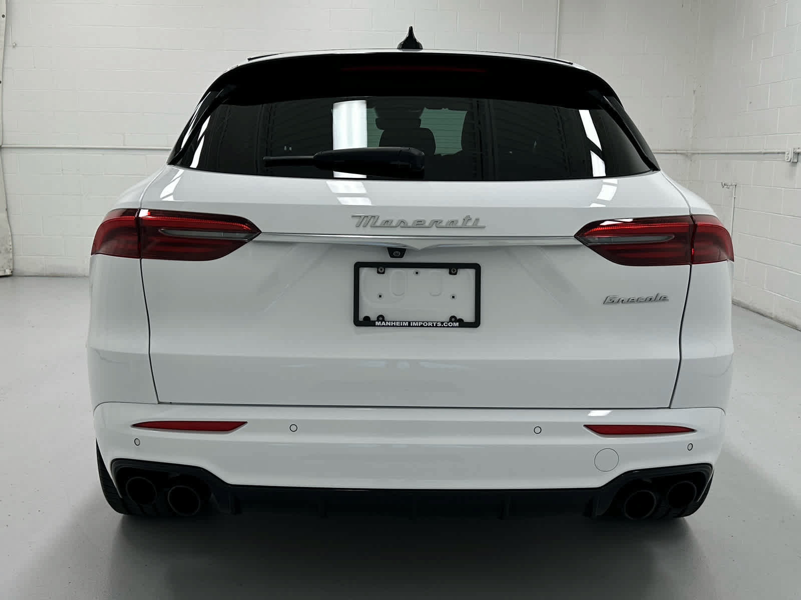 Used 2023 Maserati Grecale Modena AWD/4WD image 7