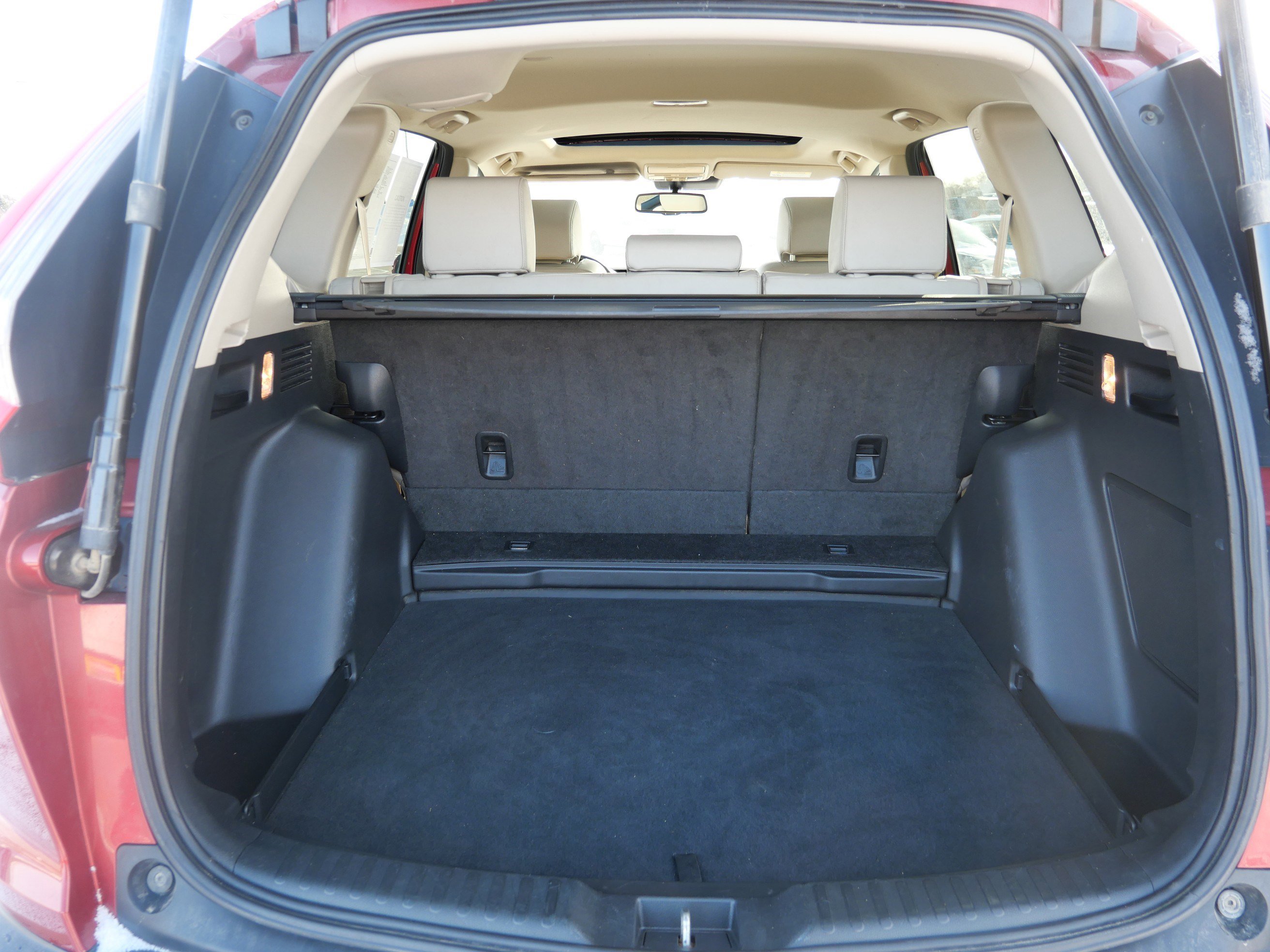 Used 2018 Honda CR-V Touring image 18