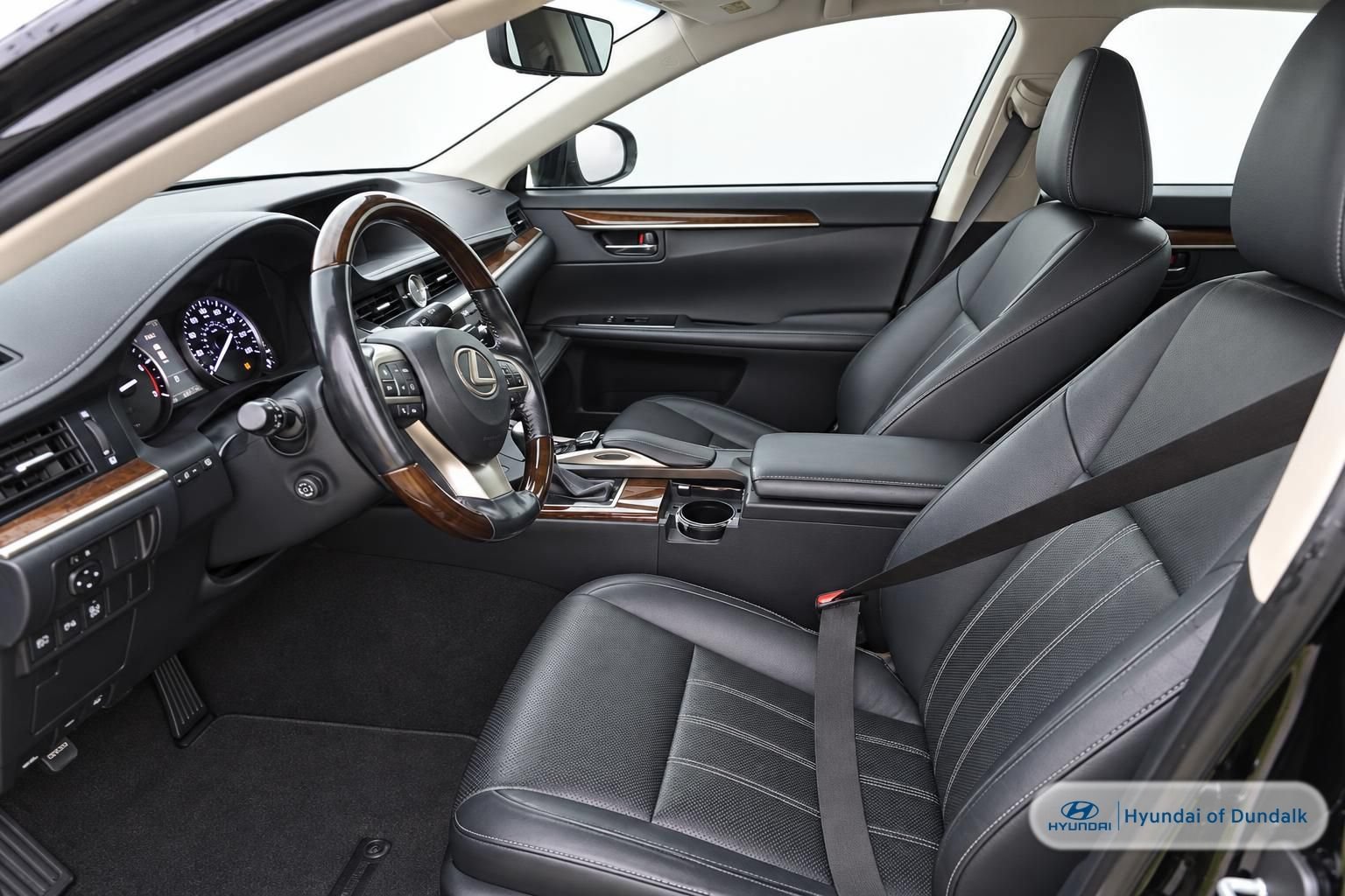 Used 2016 Lexus ES 350 w/ Luxury Package w/Wood Trim FWD image 7