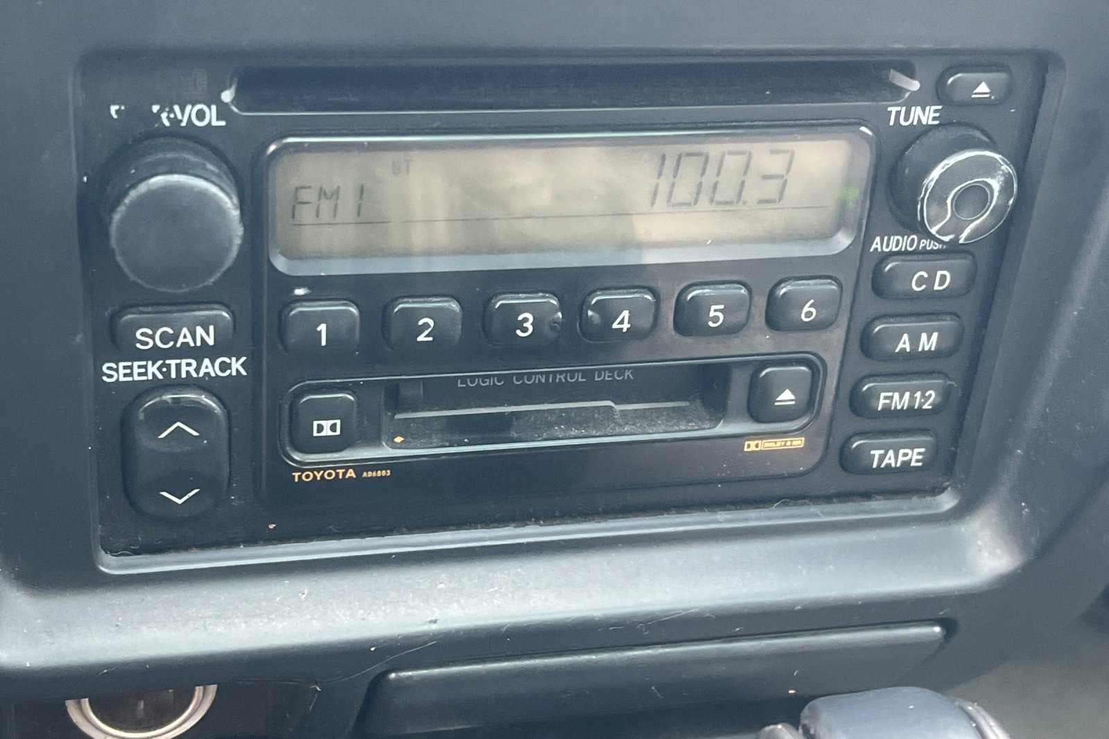 Used 2001 Toyota 4Runner SR5 image 15