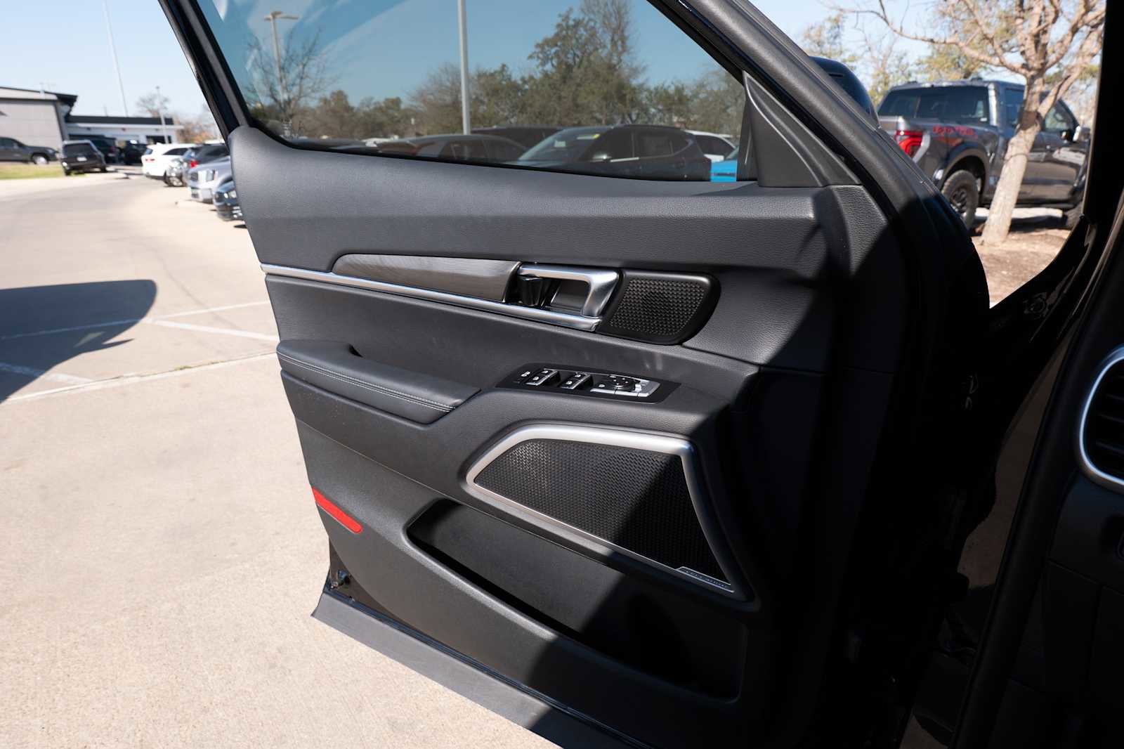 Used 2023 Kia Telluride EX X-Line image 20