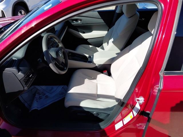 Used 2023 Honda Accord EX image 24
