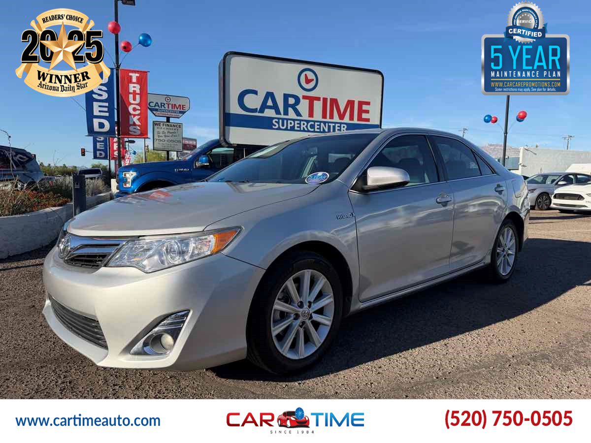Used 2013 Toyota Camry XLE w/ Convenience Pkg image 1