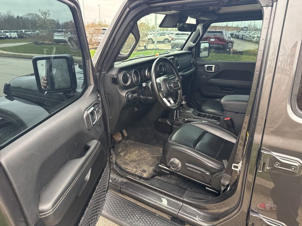 Used 2022 Jeep Gladiator Overland w/ Popular Equipment Package image 5