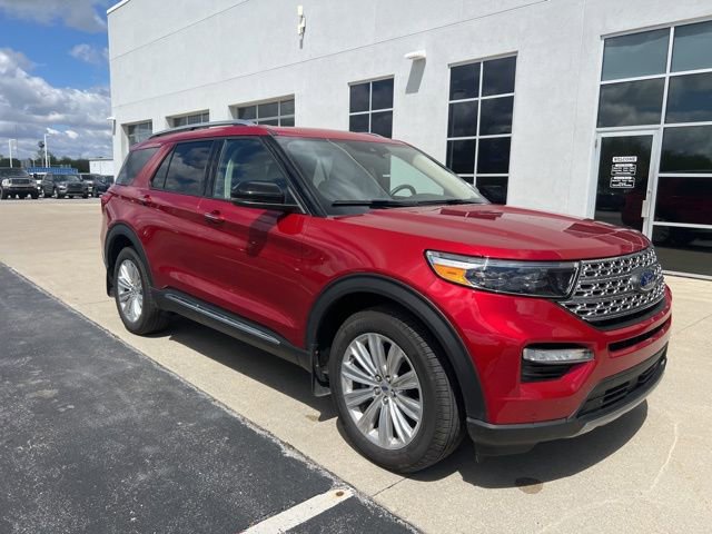 Used 2024 Ford Explorer Limited w/ Equipment Group 301A AWD/4WD image 6